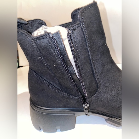 Very G Zoe Chunky Platform Heeled‎ Ankle Booties Women 11M Slip-On Outdoor NEW - Picture 8 of 10